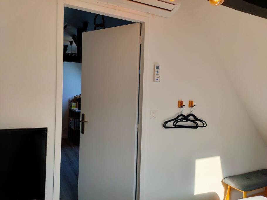 Dakar - Bel Appartement A Remeš Exteriér fotografie