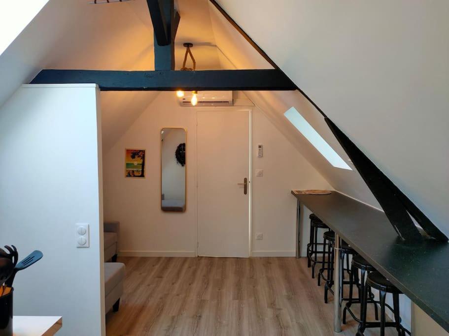 Dakar - Bel Appartement A Remeš Exteriér fotografie
